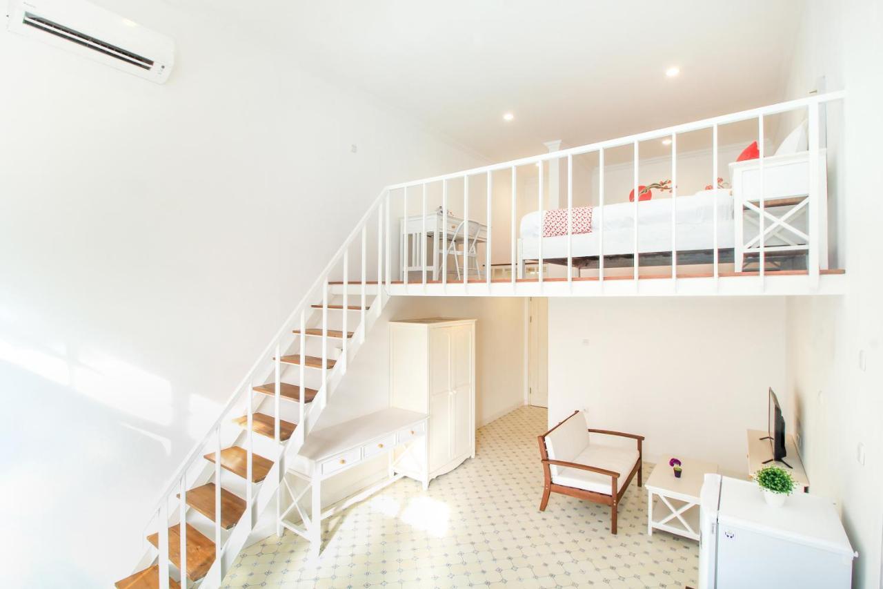 Oyo 204 Blessing Residence スラバヤ エクステリア 写真