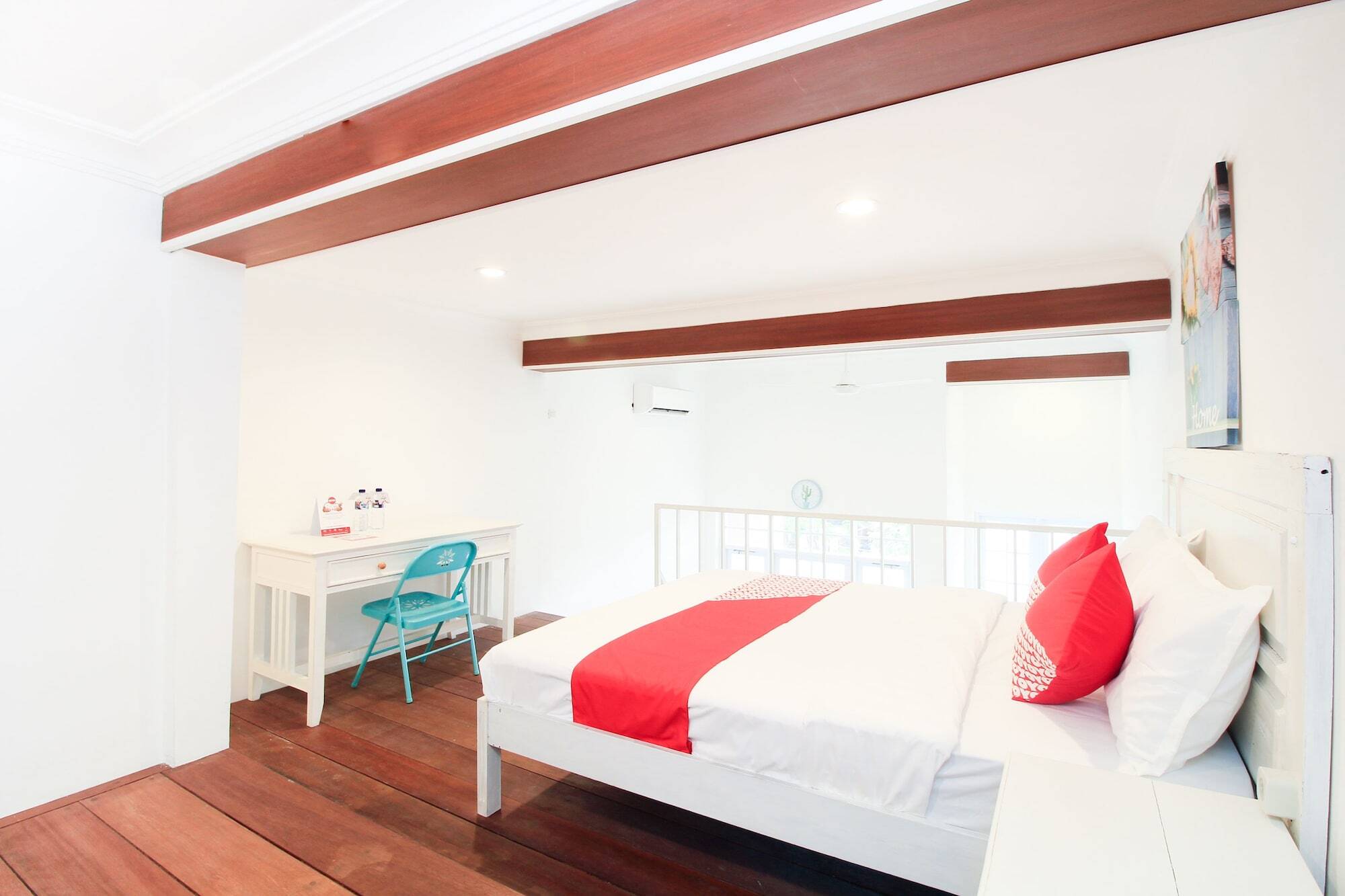 Oyo 204 Blessing Residence スラバヤ エクステリア 写真